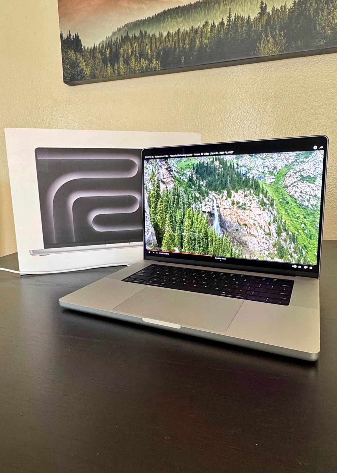 M4 MacBook Pro 16