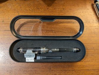 Pilot Custom 74 Fountain pen Clear Demonstrator Fine Point New 