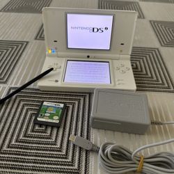 Great 😊 Nintendo Dsi.   