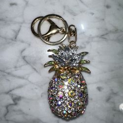Pineapple Key Ring