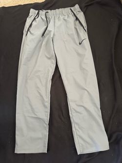 Nike gray & black sweatpants size L