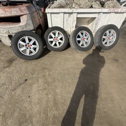 2007 Honda Odyssey 16 inch wheels $350