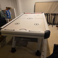 Air Jockey Table