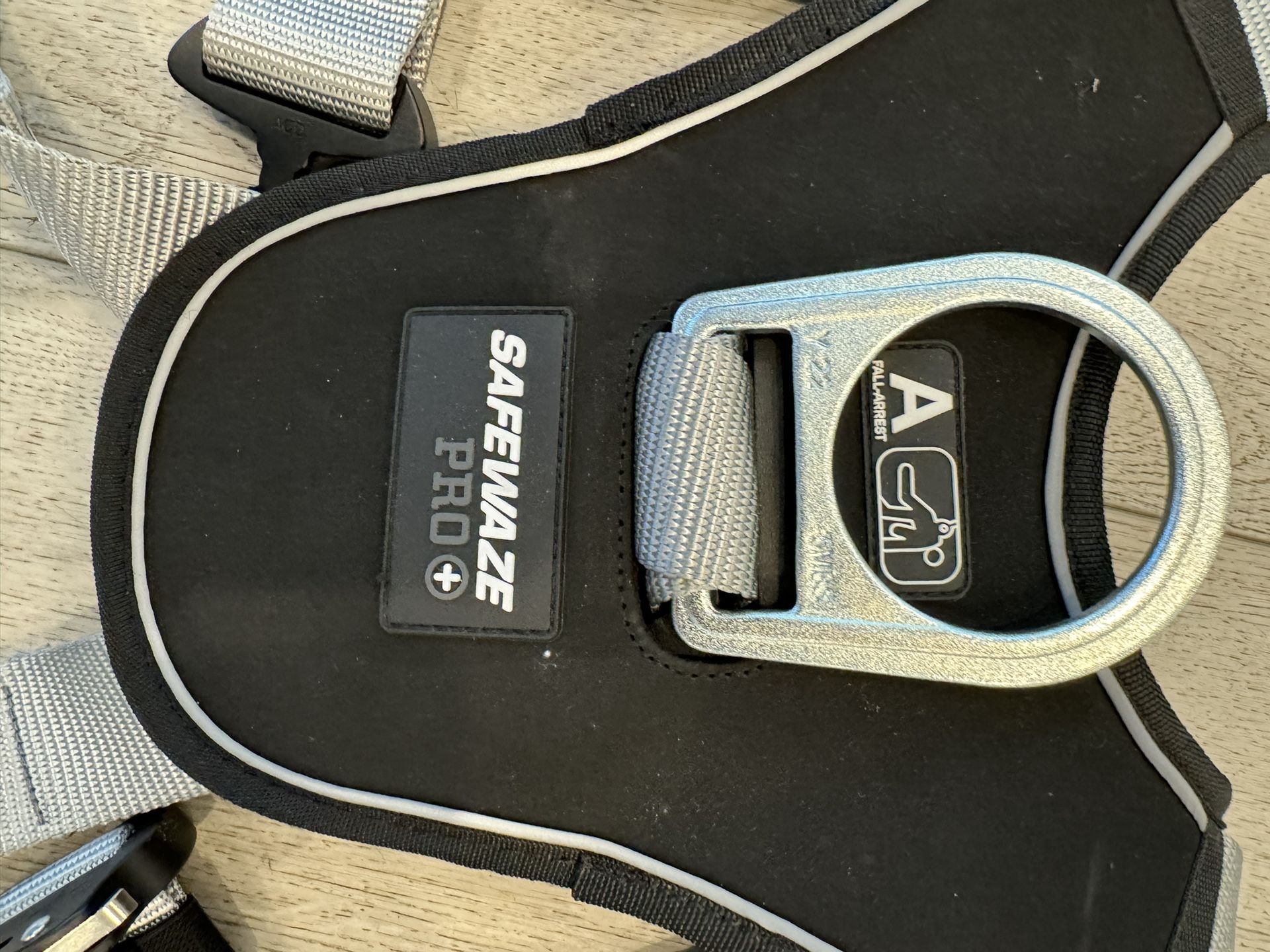 Harness, Fall Protection Facility maintenance & Safety