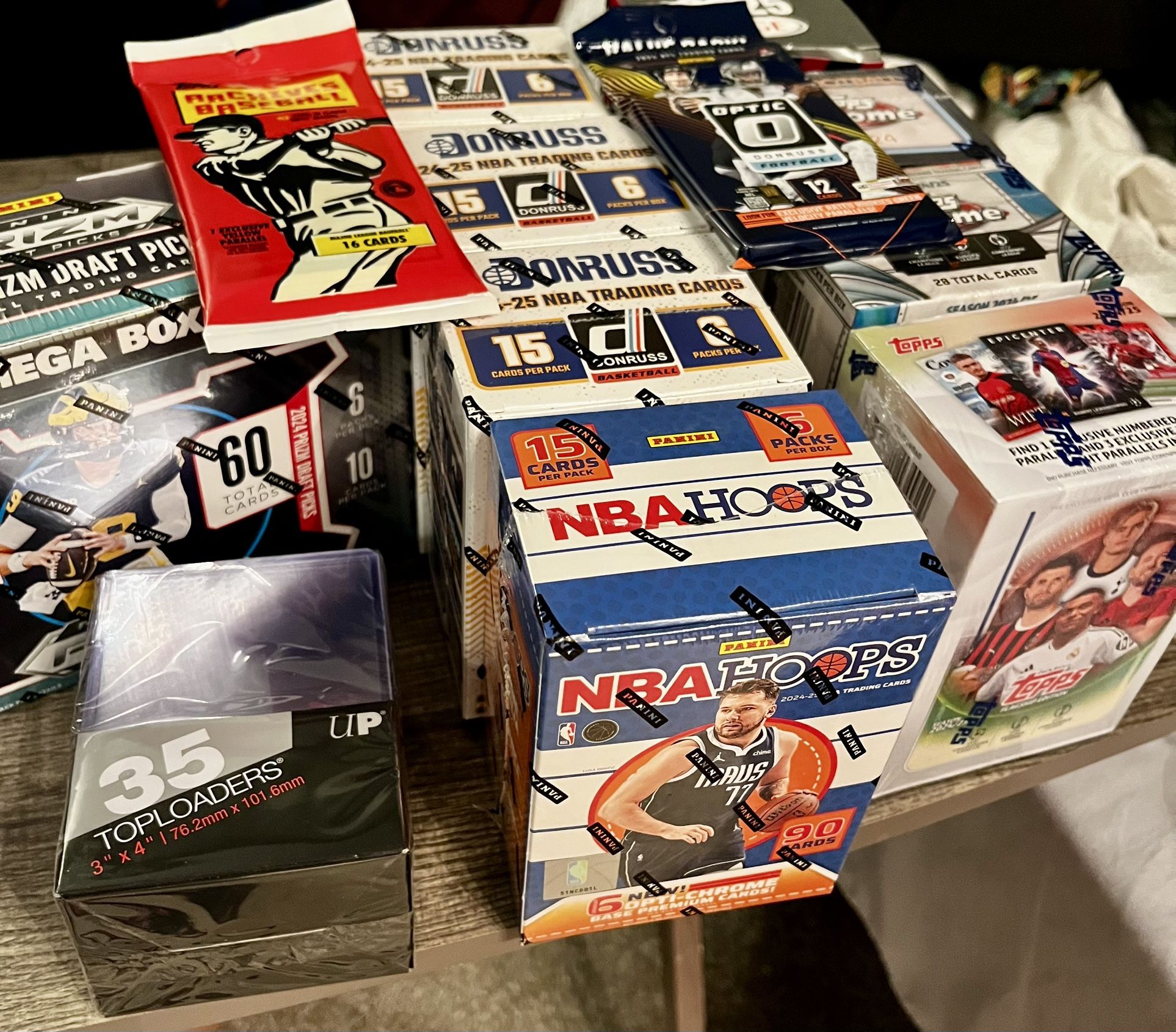 Sports trading Cards-Pls Read Description