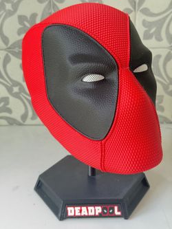 Deadpool Helmet | Marvel Costume Prop Magnetic Mask