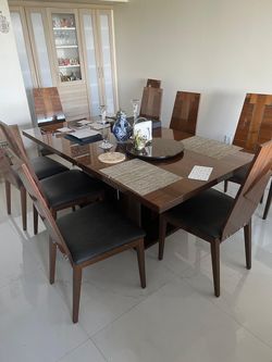 Dining Room Table With 6 Chairs 