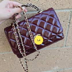 Red wine Wallet on Chain