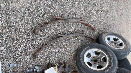 Leaf springs