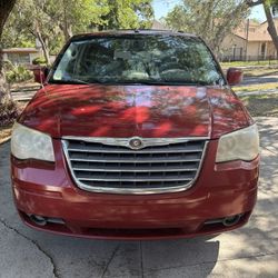 2008 Chrysler Town & Country