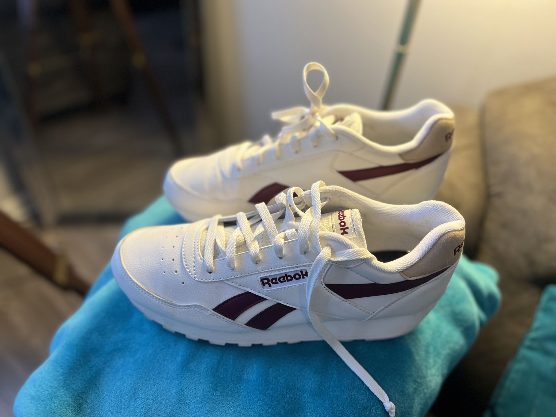 Rebooks Size 11