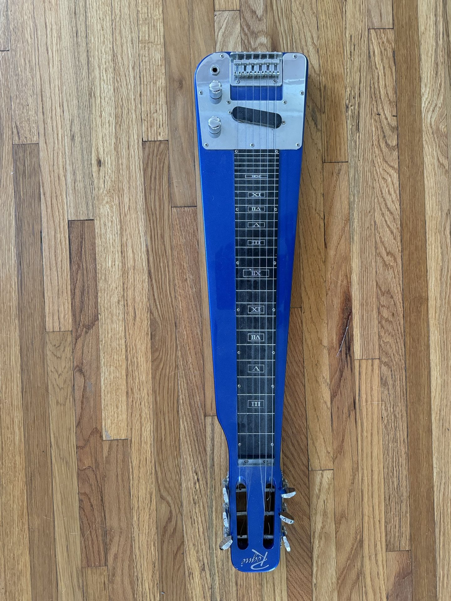 Rogue RLS-1 Lap steel