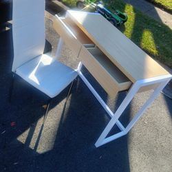 Computer/Workstation With Chair