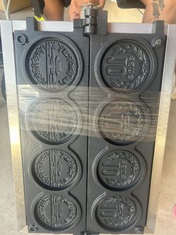 Hong Kong coin, waffle maker