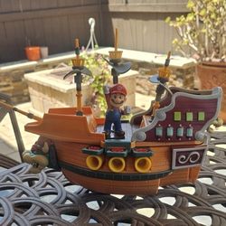 Super Mario Deluxe Bowser's Ship Playset