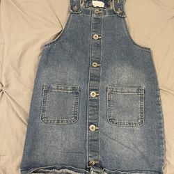 Girls Clothes