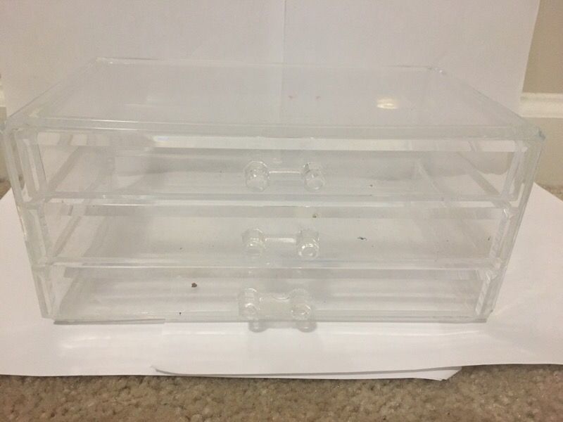3 drawers makeup storage