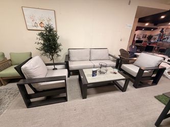 4-Piece Outdoor Patio Furniture Set
