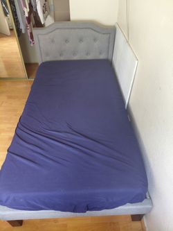 Single size bed