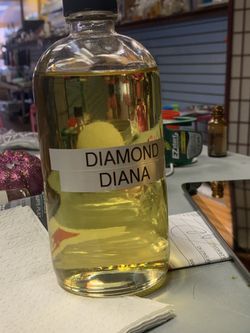 DIAMOND DIANA body oil fragrance