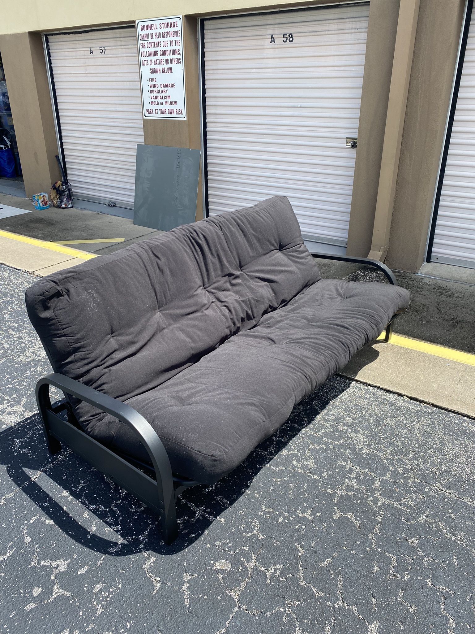 Futon Couch/Bed - Full Size