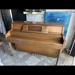 Schaffer And Sons Piano