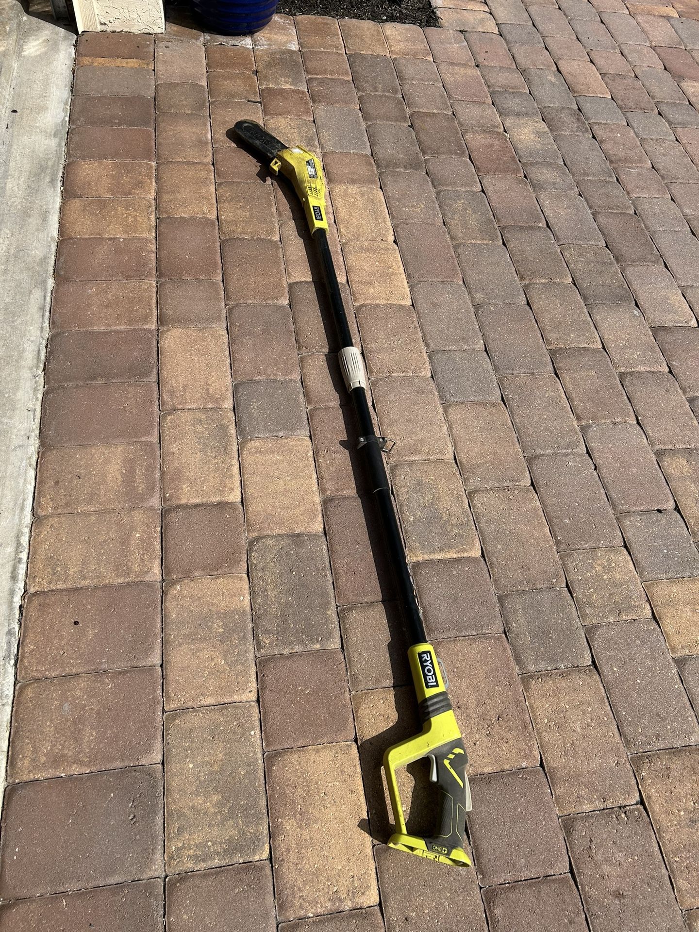 Ryobi battery operated garden saw