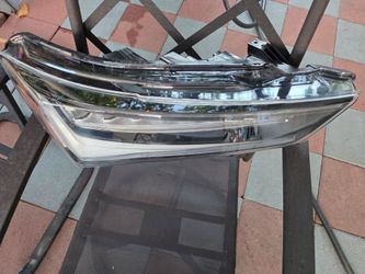 2021 Acura ILX Right Front Headlight