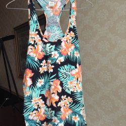 VS Pink Tropical Island Body T-Shirt