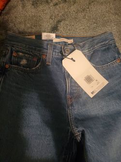 Levis