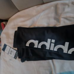 New  BRAND NAMES OF WOMENS LEGGINGS AND TOP Name BRANDS OF LEGGINGS  AND Sports BRA SIZE :SMALL, MED, LARGE