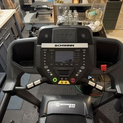Schwin 810 Treadmill - Black