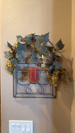 Candle - grape vines- home decor