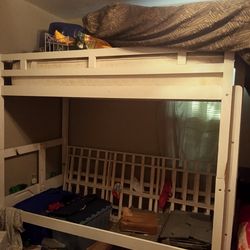 Bunk bed