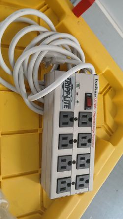 Tripp Lite Isobar Ultra Surge Protector like new used very little