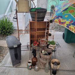 Plant Stands 
