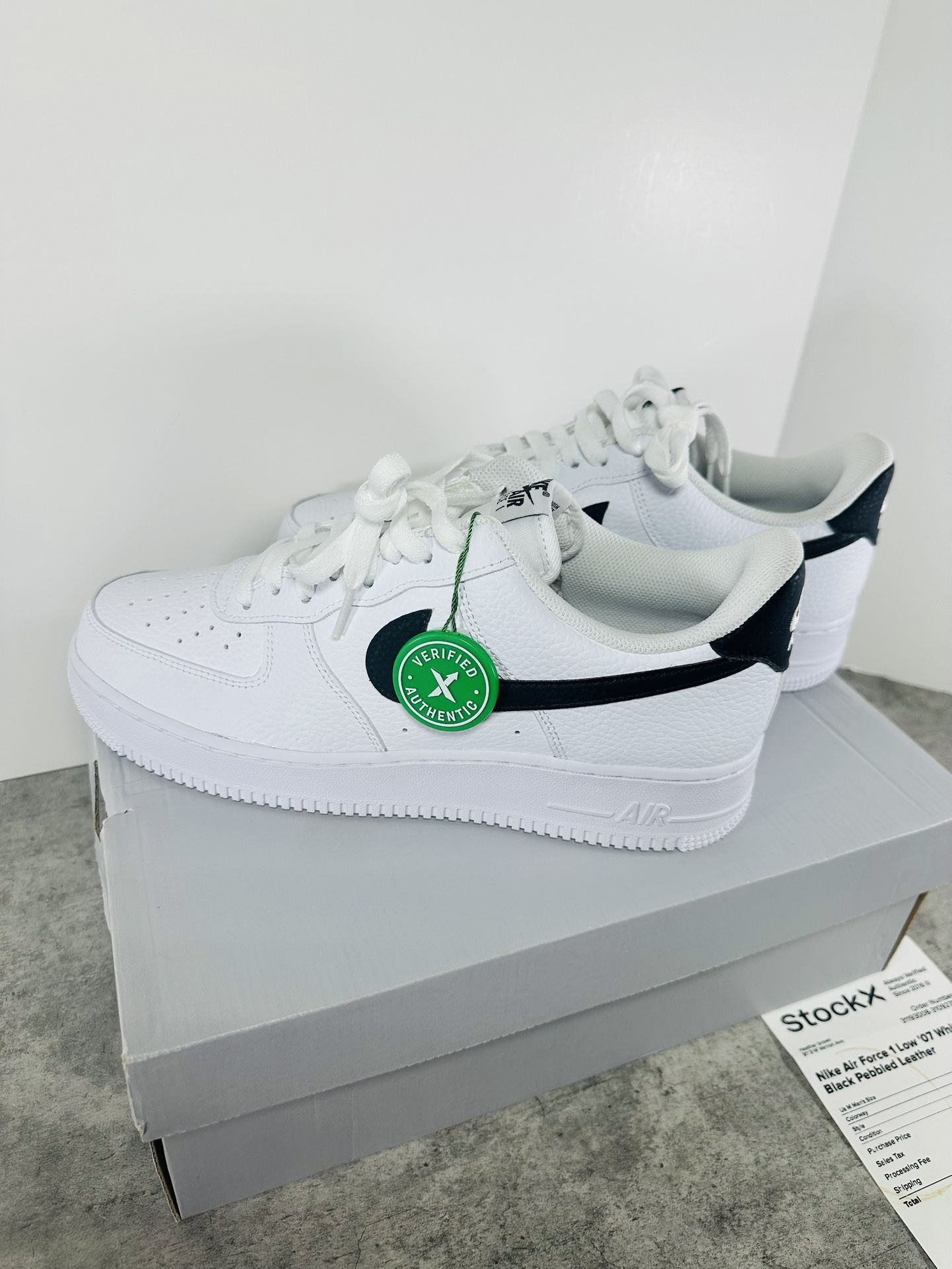 Nike Air Force 1 Low ‘07 White Black Pebbled Leather