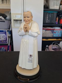 Vintage sain paul ll .8 "