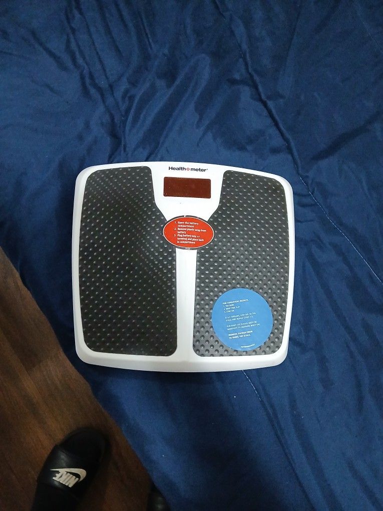 Speaker And Weight Scale