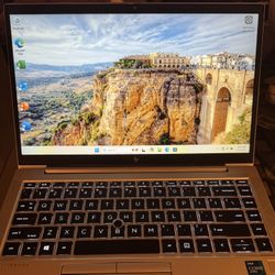 HP Elitebook 840 G8 Windows 11 + Office365