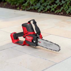 Milwaukee
M18  8" Hatchet Pruning Saw (Tool-Only)       👉Firm Price 👉 Precio Firme