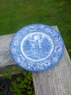 Liberty Blue made in England Indepence Hall dish