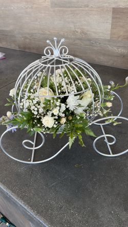 20 cinderella centerpieces/no flowers $15 Each