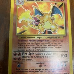 Pokemon Charizard Base Set Holo Rare 4/102 Unlimited MP🔥