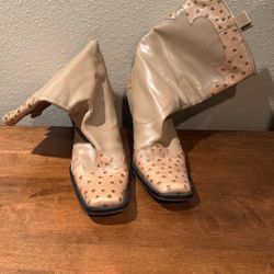 Size 7.5 Booties $20