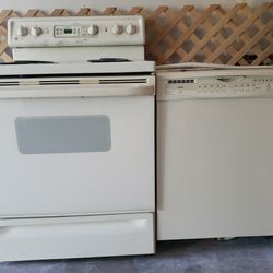 Oven/stove Top And Dish Washer Dryer.  