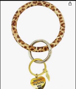 Brandnew Key Ring Bracelet Wristlet Keychain Bangle Keyring for Women