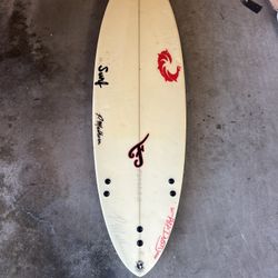 Surfboard 6.4