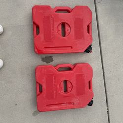 Roto Pax 2 Gallon Gas Fuel Tanks Container Cans 