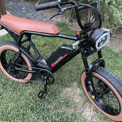 Electric Bike Brand New Macfox X2 Performs Like a Super 73